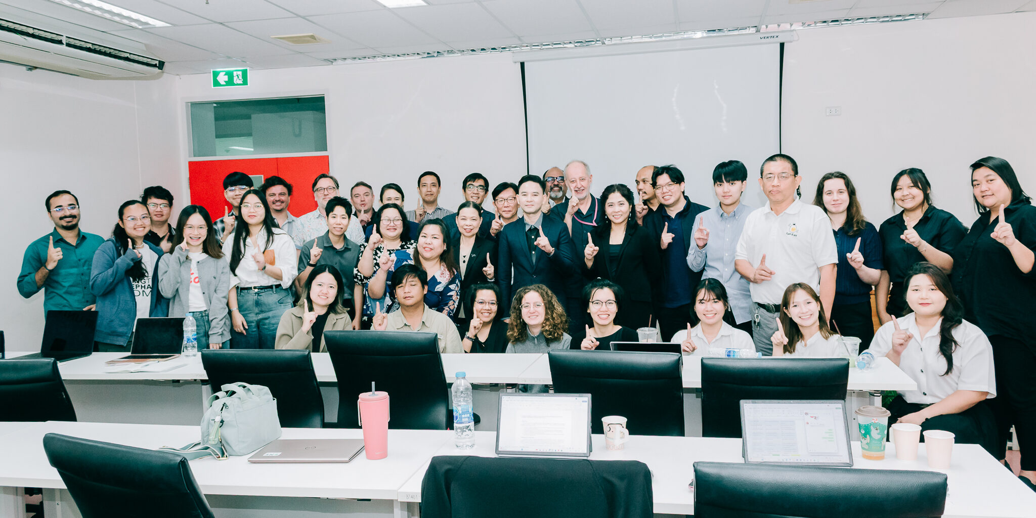 600286252_1187220086858287_1896489513689066007_n